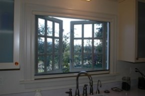 Retractable Window Screen-Outswing
